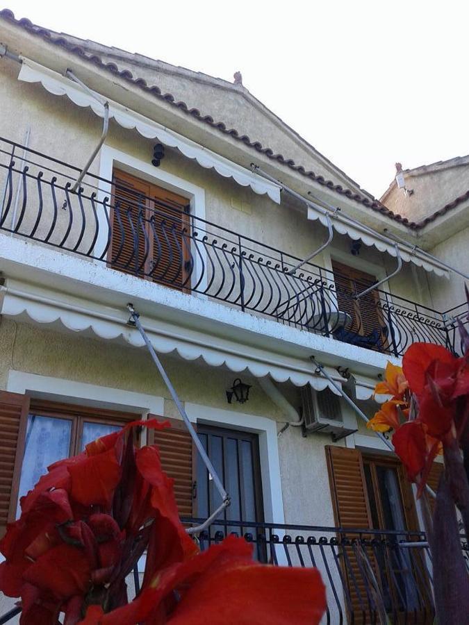 Raymondos Apartments Lassi  Exterior foto
